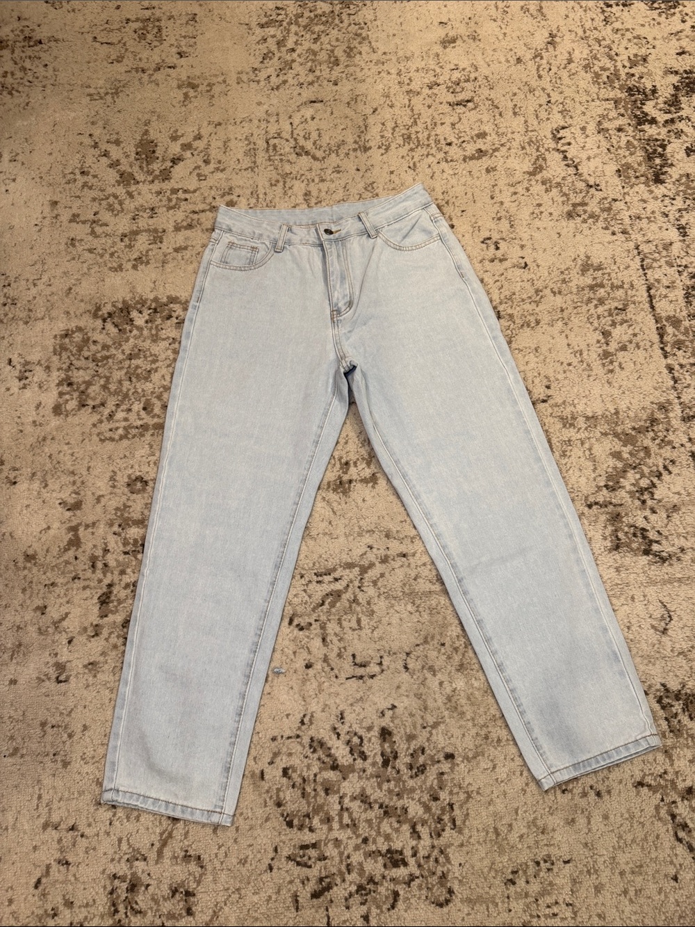 Light Wash Straight Leg Jeans